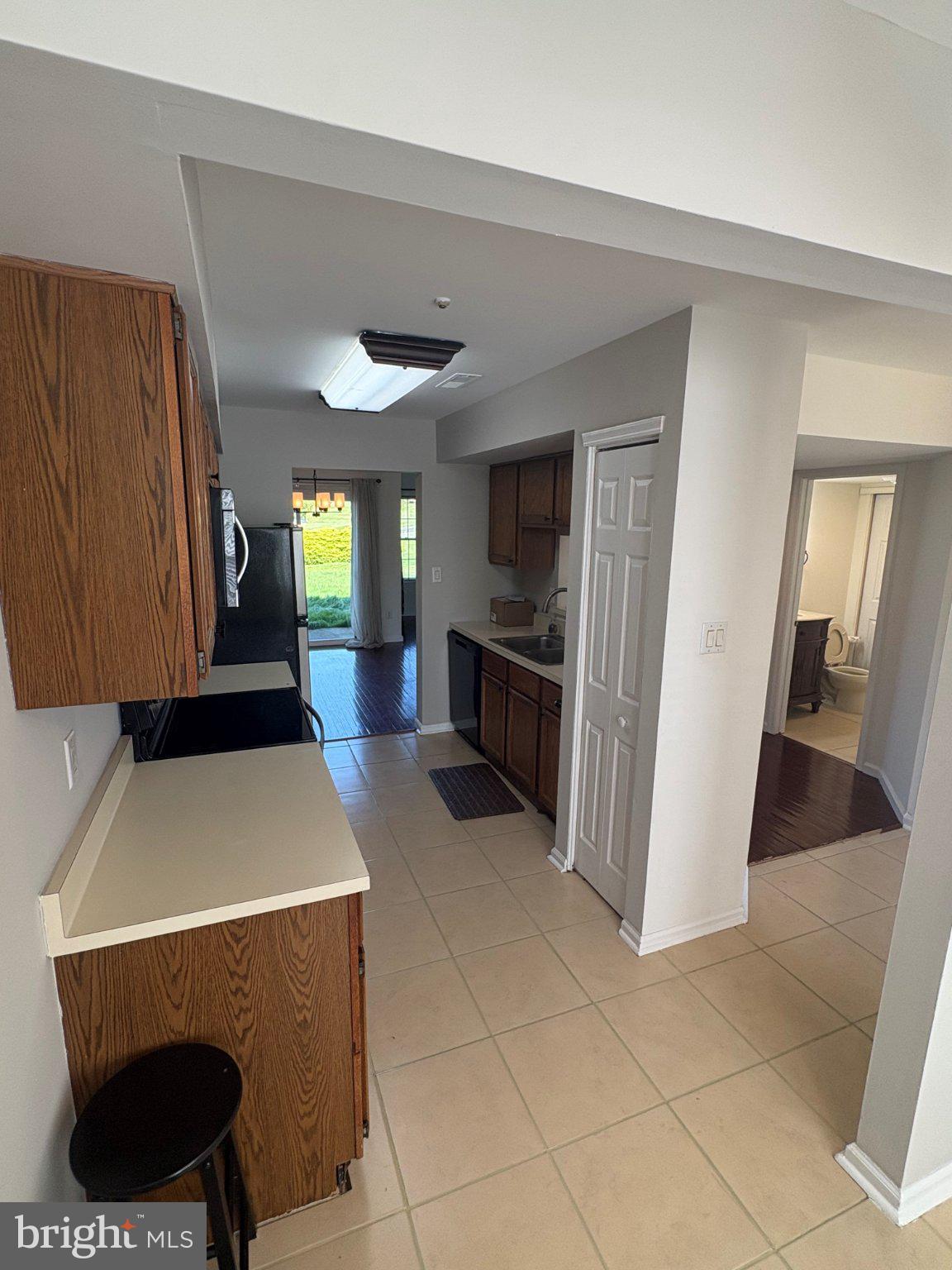 113 North Park Road Newtown, PA 18940 - Photo 4 of 27