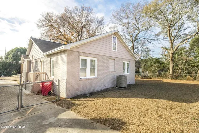 $139,900 | 673 Villa Esta Avenue, Macon, GA 31206
