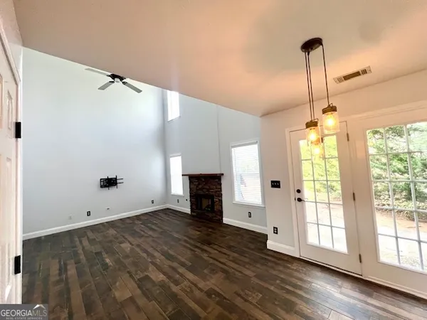 $2,600 | 3320 Northcliff Drive, Suwanee, GA 30024