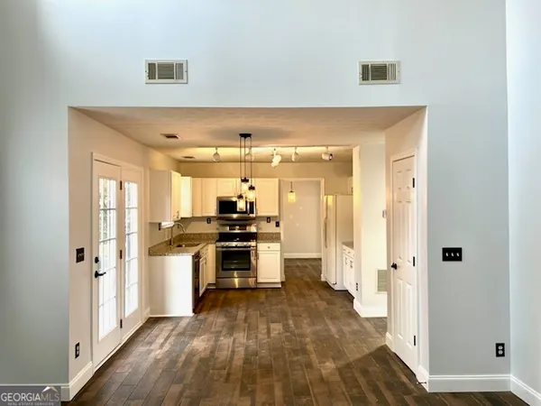 $2,600 | 3320 Northcliff Drive, Suwanee, GA 30024