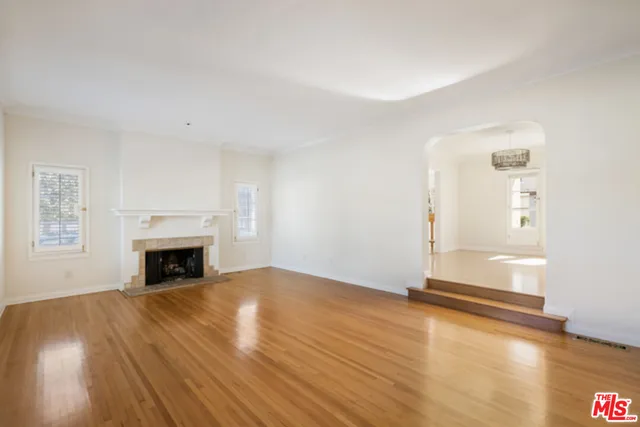 $5,500 | 8664 West Olympic Boulevard, Los Angeles, CA 90035