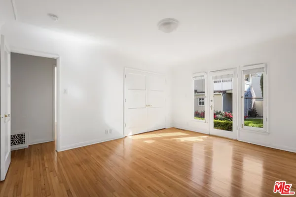 $5,500 | 8664 West Olympic Boulevard, Los Angeles, CA 90035
