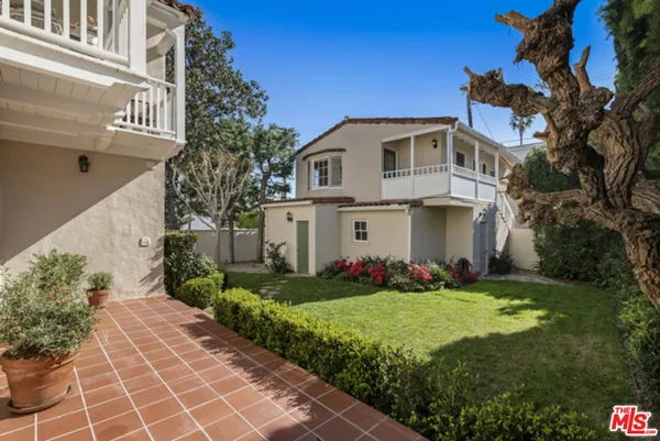 $5,500 | 8664 West Olympic Boulevard, Los Angeles, CA 90035