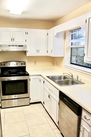 $2,300 | 551 Brockinton South, Unit 551, St. Simons Island, GA 31522