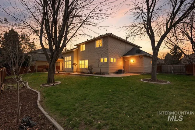 $855,000 | 376 East Kite Drive, Eagle, ID 83616