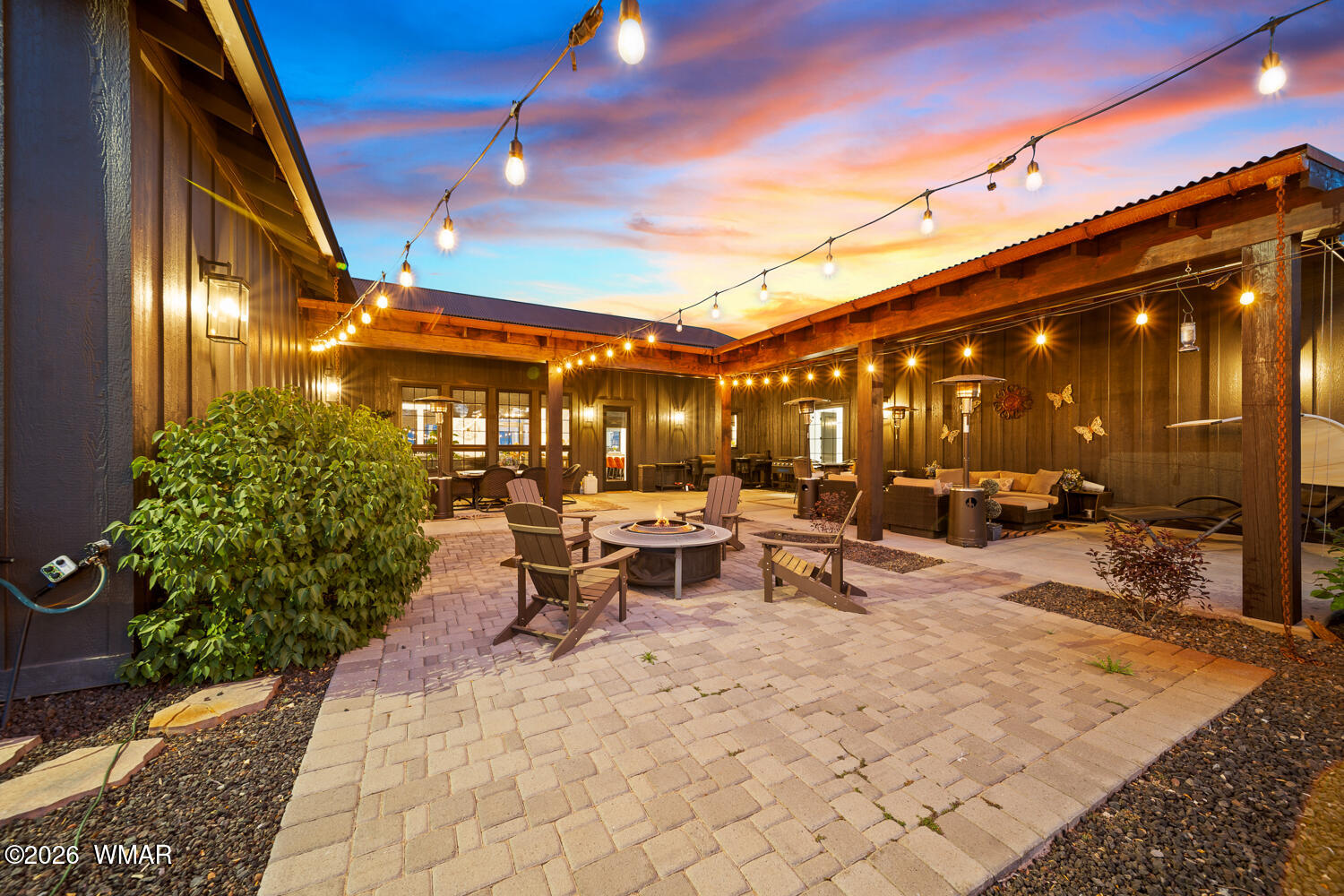 512 Fieldy Road Show Low, AZ 85901 - Photo 14 of 128 Resort-Style Paver Patio