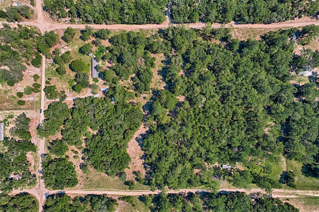 Northeast 82nd Place Bronson, FL 32621 - Photo 5 of 10