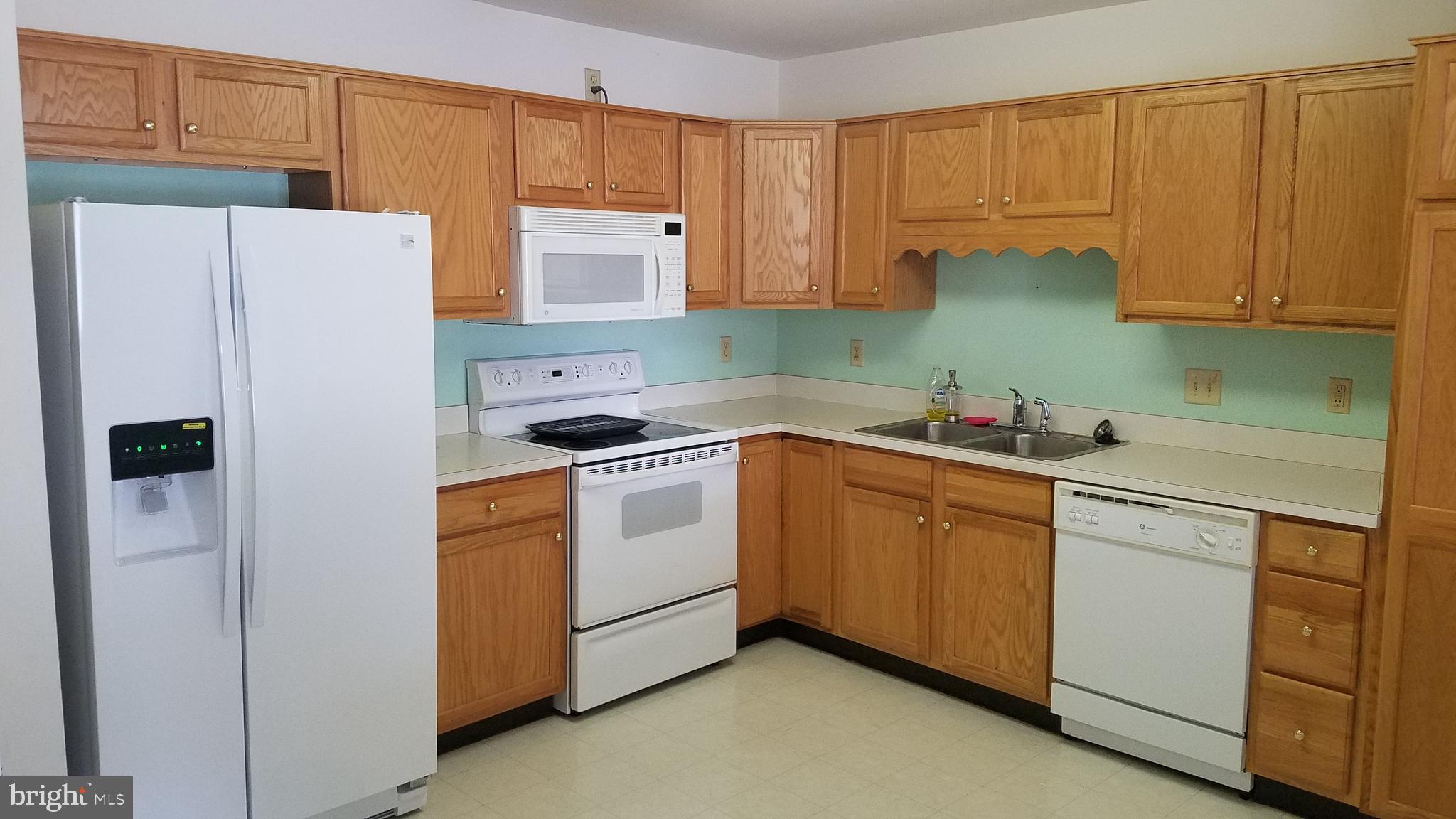 18026 Pin Oak Road Hagerstown, MD 21740 - Photo 8 of 19 Gallery Image 8