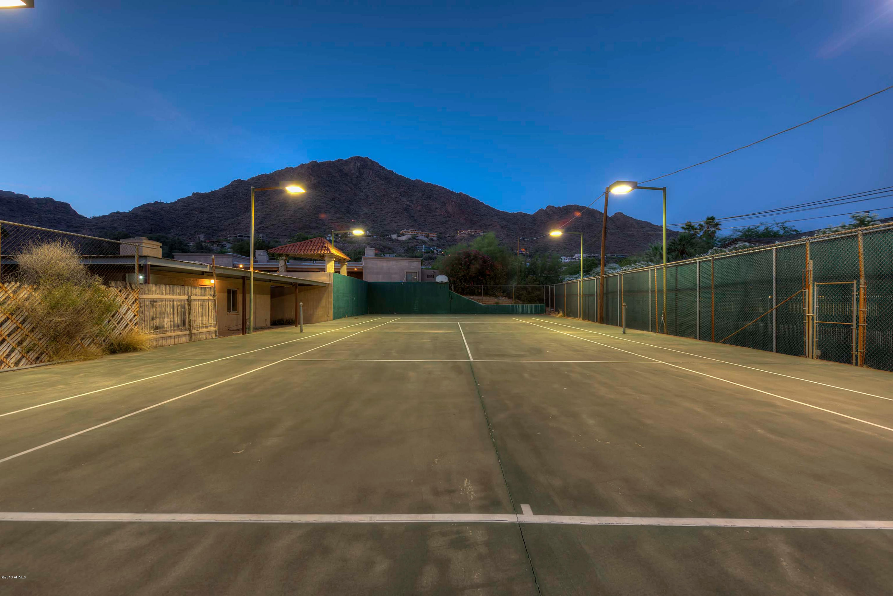 5353 East Rockridge Road Phoenix, AZ 85018 - Photo 24 of 24 024_Tennis Court