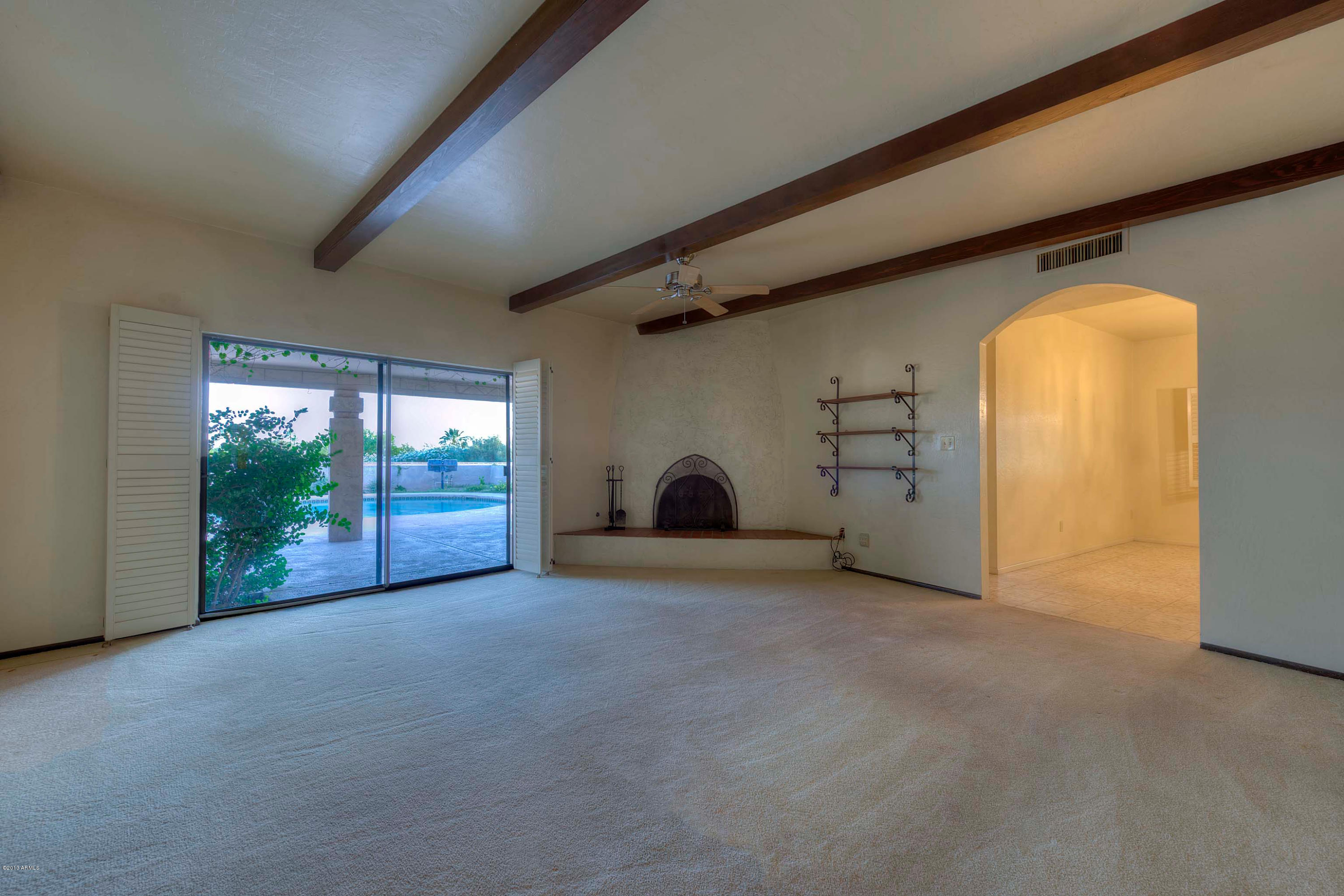 5353 East Rockridge Road Phoenix, AZ 85018 - Photo 10 of 24 008_Family Room
