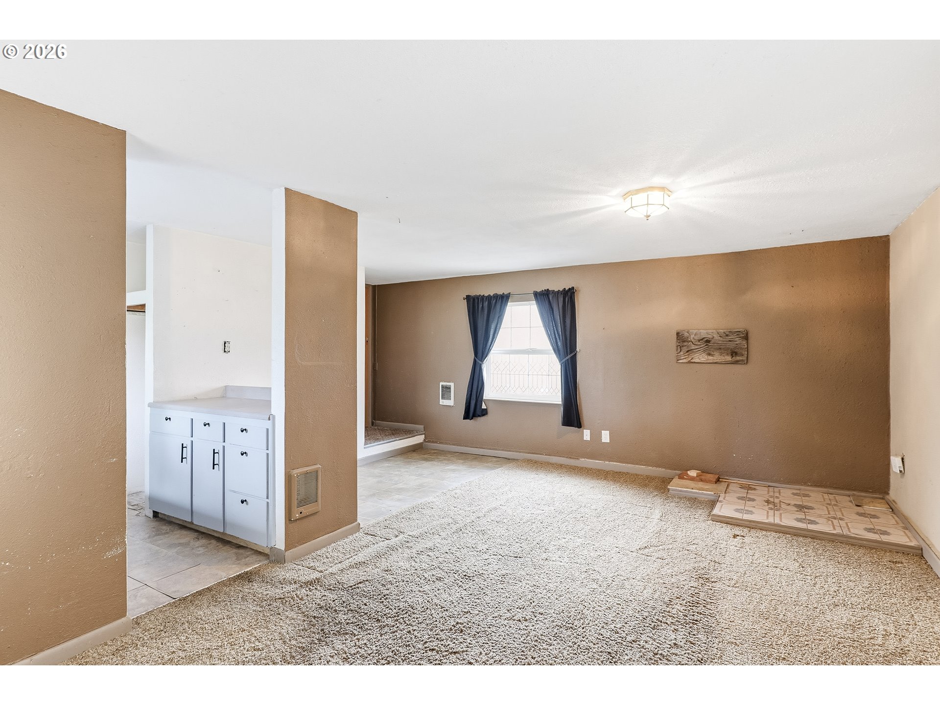 12510 Southeast Raymond Street Portland, OR 97236 - Photo 6 of 21