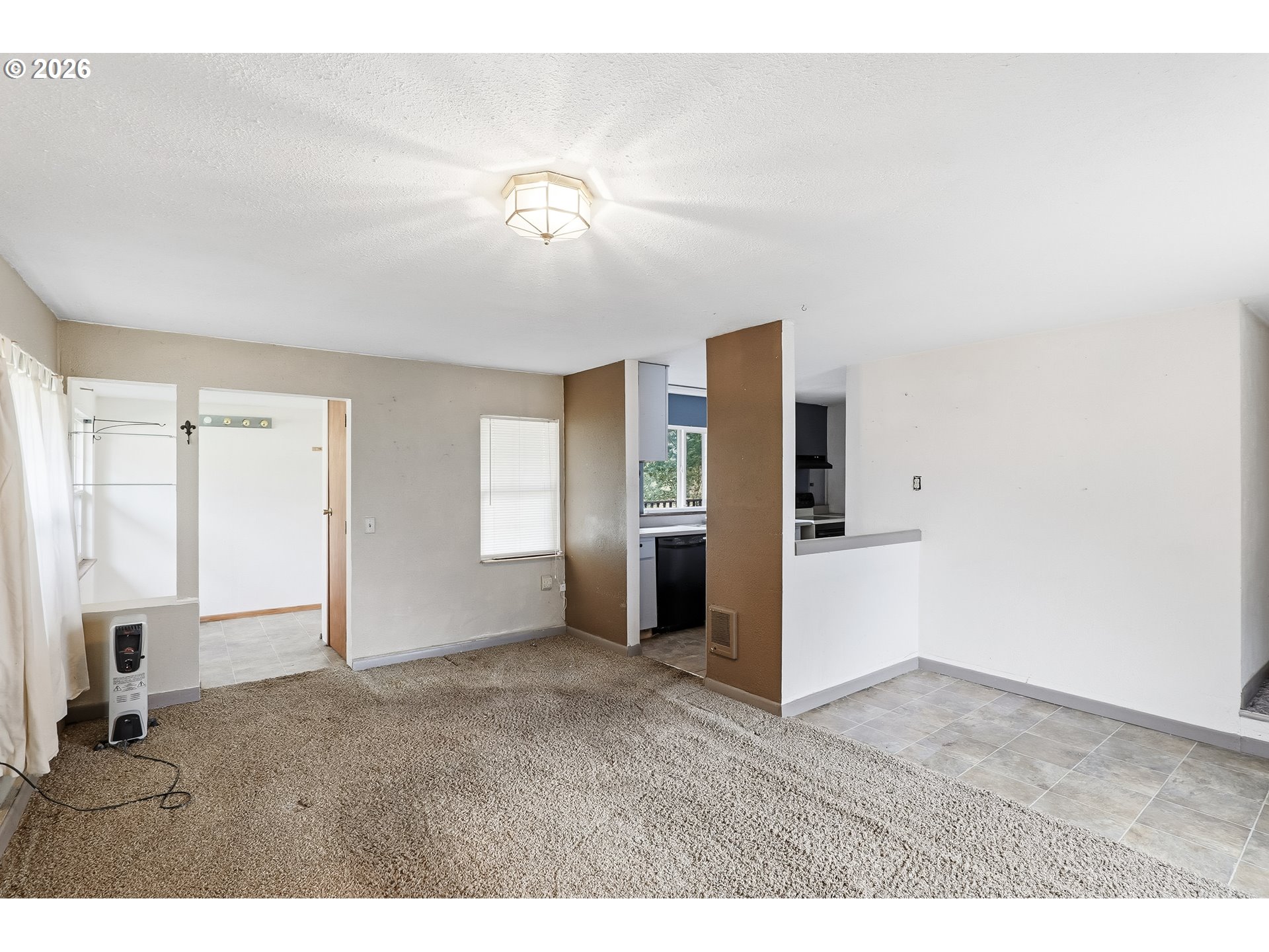 12510 Southeast Raymond Street Portland, OR 97236 - Photo 9 of 21