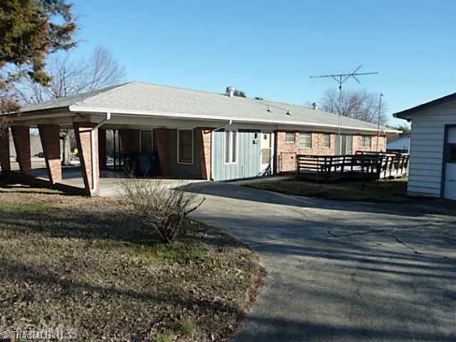 4700 Archdale Road Trinity, NC 27370 - Photo 3 of 16 Exterior Back.