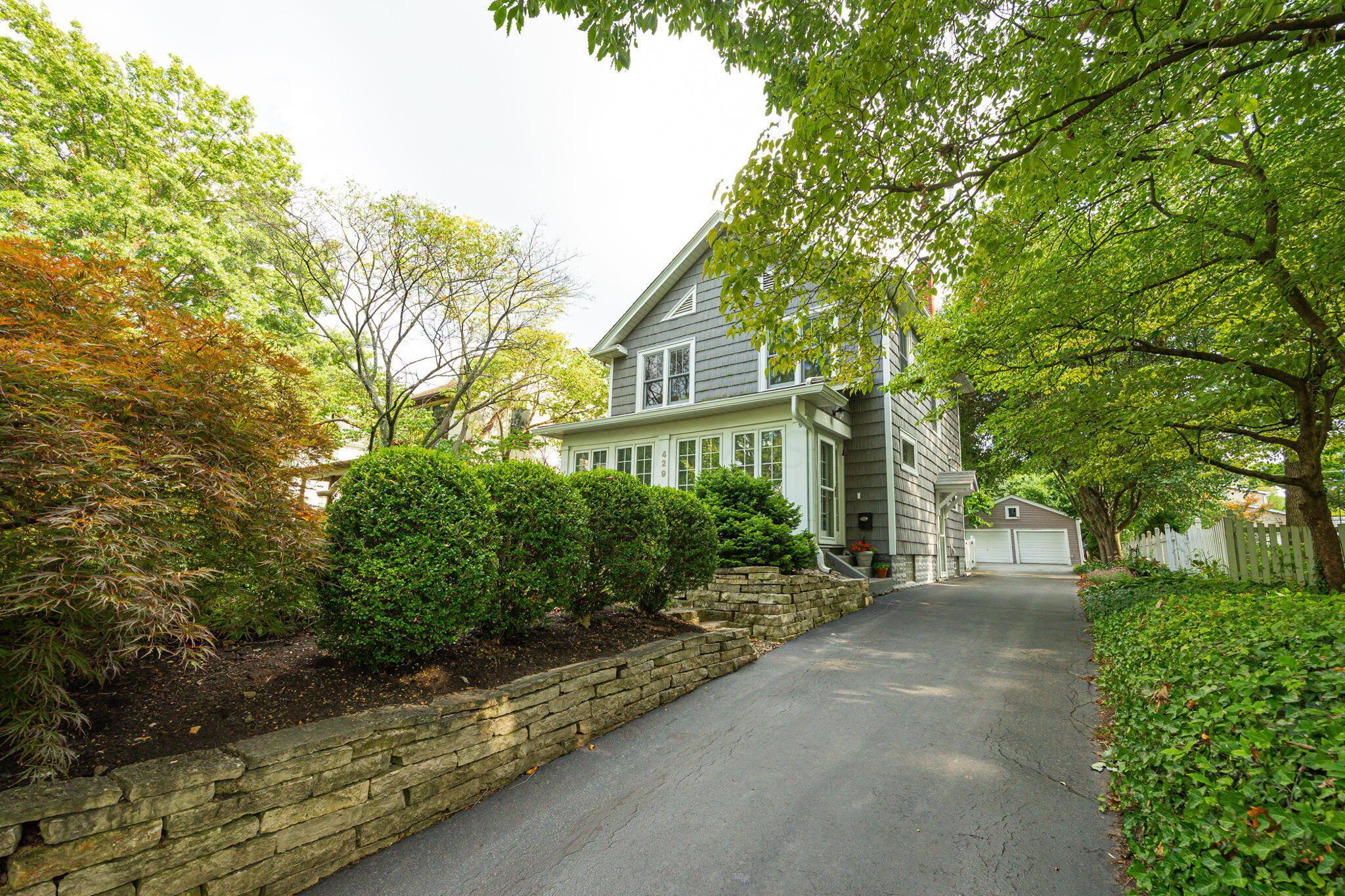 429 Piedmont Road Columbus, OH 43214 - Photo 3 of 63 47-web-or-mls-429 Piedmont Rd-46