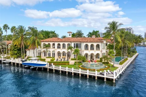 $30,000,000 | 2716 Aqua Vista Boulevard, Fort Lauderdale, FL 33301