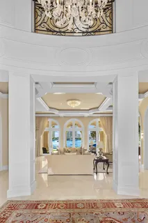 $30,000,000 | 2716 Aqua Vista Boulevard, Fort Lauderdale, FL 33301