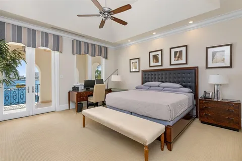 $30,000,000 | 2716 Aqua Vista Boulevard, Fort Lauderdale, FL 33301