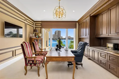 $30,000,000 | 2716 Aqua Vista Boulevard, Fort Lauderdale, FL 33301