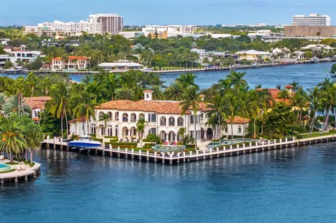 $30,000,000 | 2716 Aqua Vista Boulevard, Fort Lauderdale, FL 33301