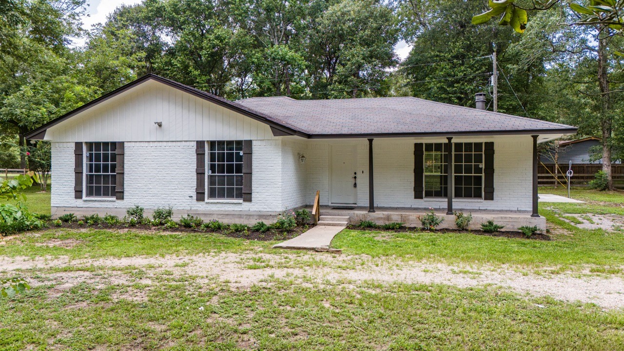 REMODELED HOME CAN BE YOURS WITH AN ACRE LOT