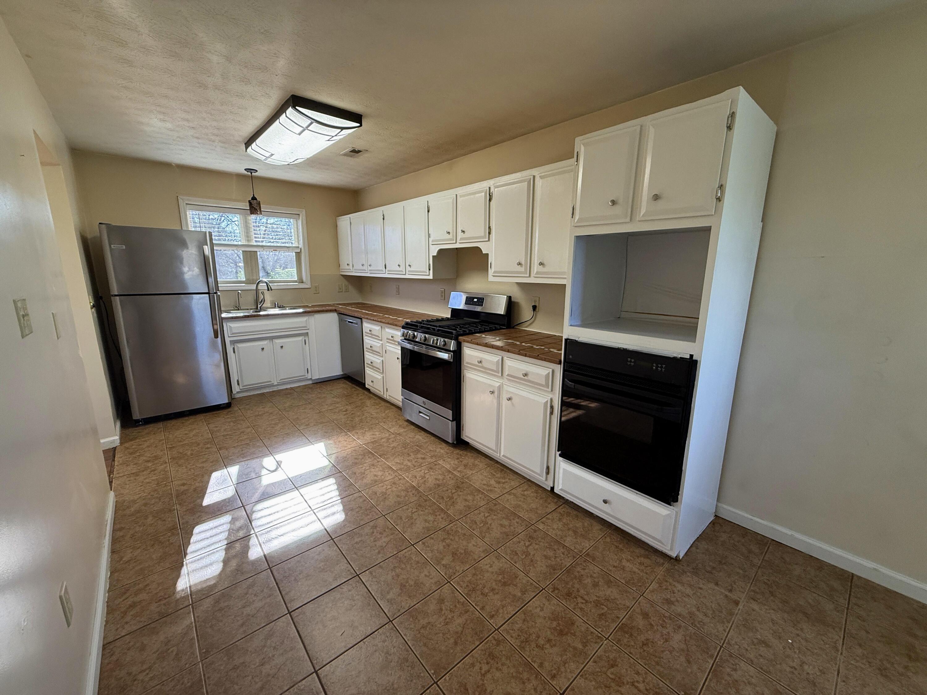 459 Locust Fork Road Stamping Ground, KY 40379 - Photo 16 of 82 LP Gas Range & Separate Electric Oven