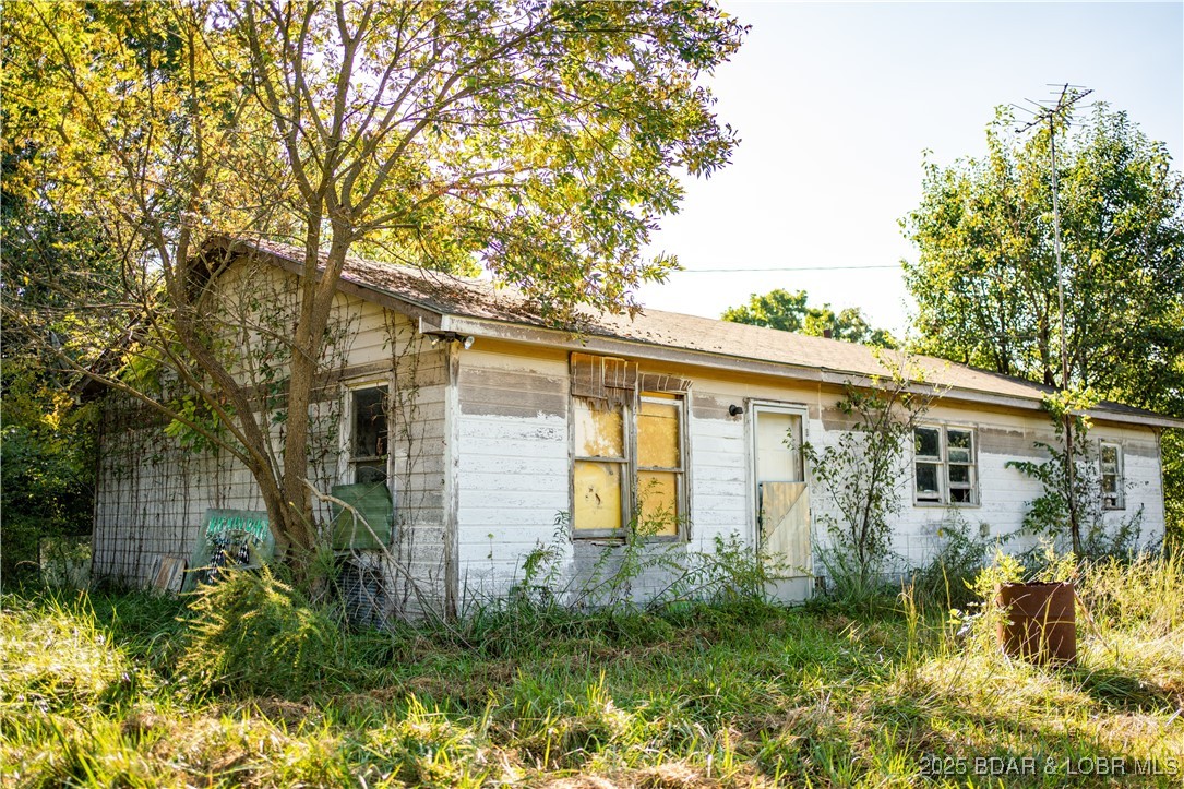 22595 South 2225 Road Milo, MO 64767 - Photo 13 of 39