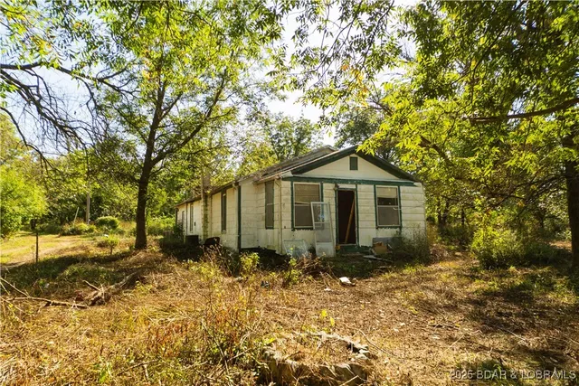 $400,000 | 22595 South 2225 Road, Milo, MO 64767