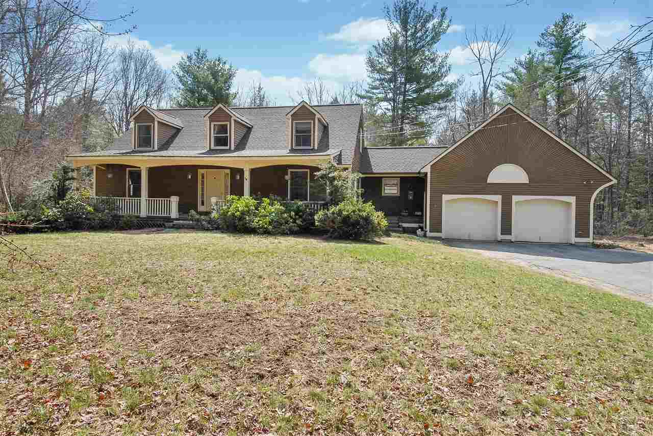 210 South Road Kensington, NH 03833 - Photo 1 of 32