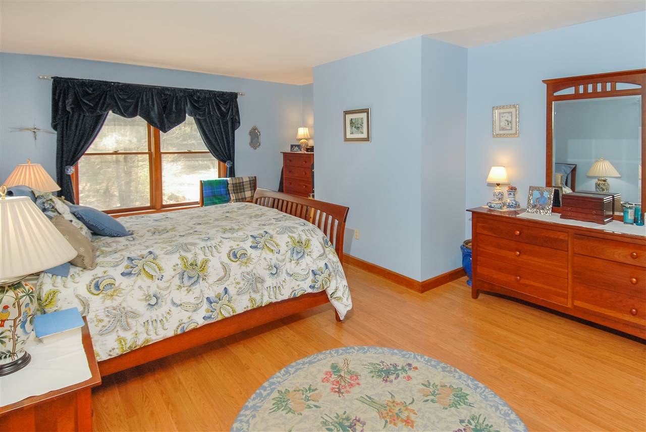 210 South Road Kensington, NH 03833 - Photo 18 of 32