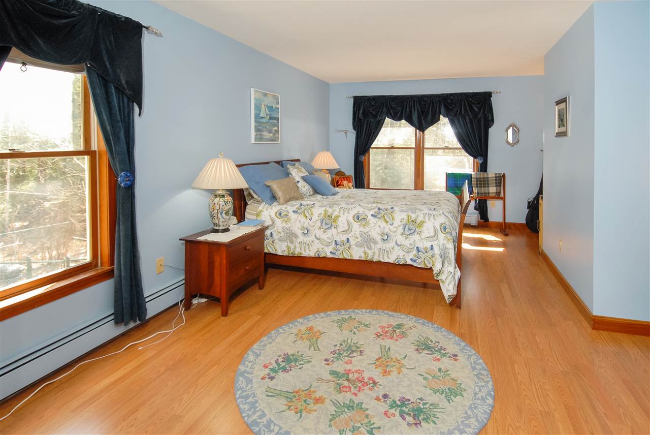 210 South Road Kensington, NH 03833 - Photo 19 of 32