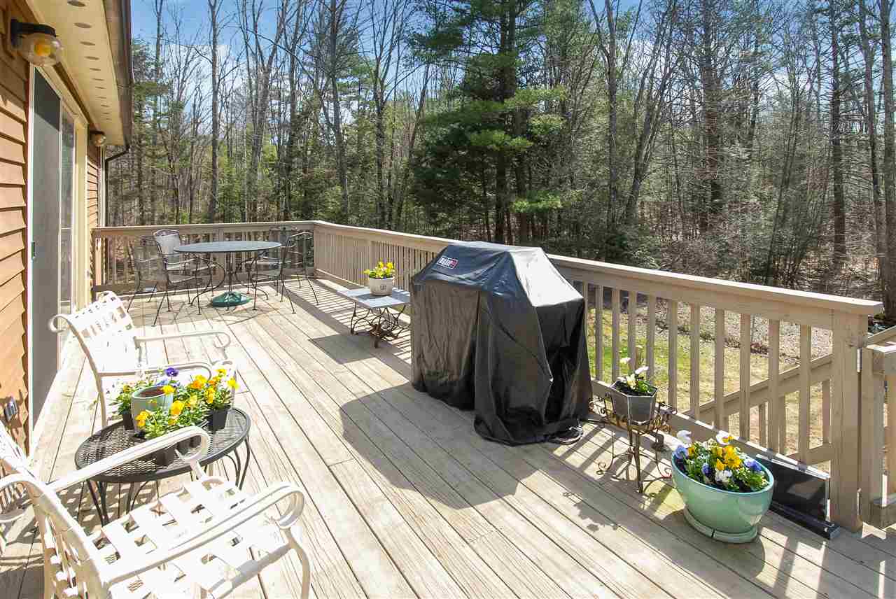 210 South Road Kensington, NH 03833 - Photo 29 of 32