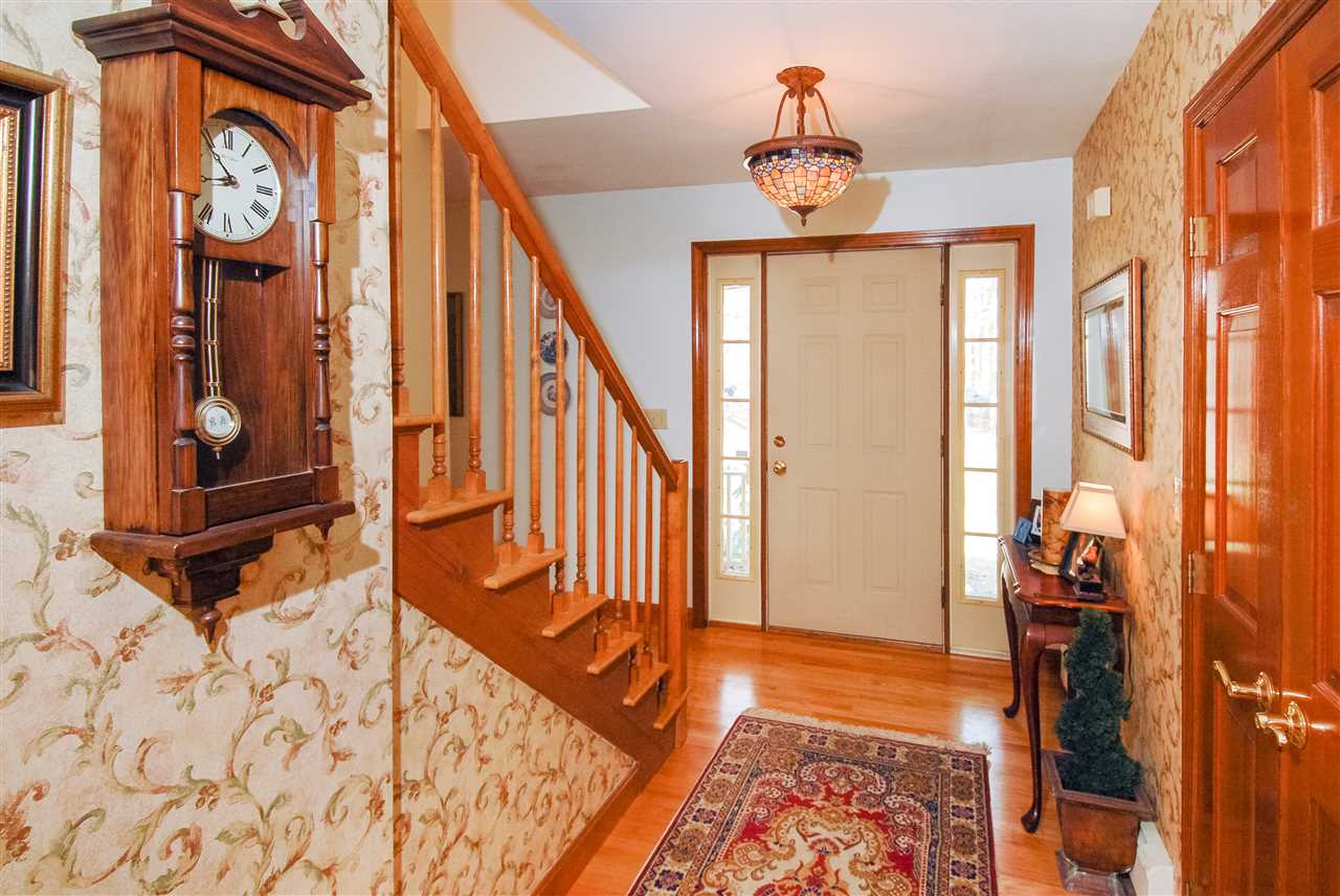 210 South Road Kensington, NH 03833 - Photo 5 of 32