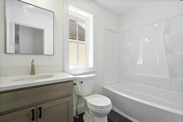 $475,000 | 15 Magnolia Lane, Unit 15, Gardiner, ME 04345