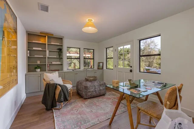 $2,950,000 | 300 West Santa Ana Street, Ojai, CA 93023