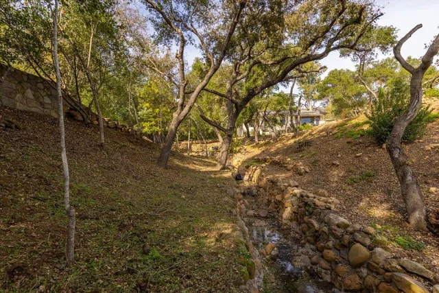 $2,950,000 | 300 West Santa Ana Street, Ojai, CA 93023
