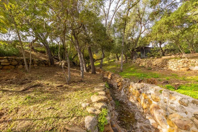 $2,950,000 | 300 West Santa Ana Street, Ojai, CA 93023