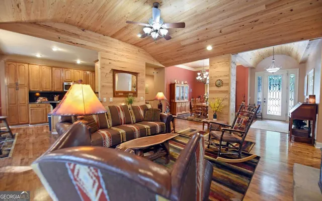 $798,000 | 4819 Itsey Trail, Hiawassee, GA 30546