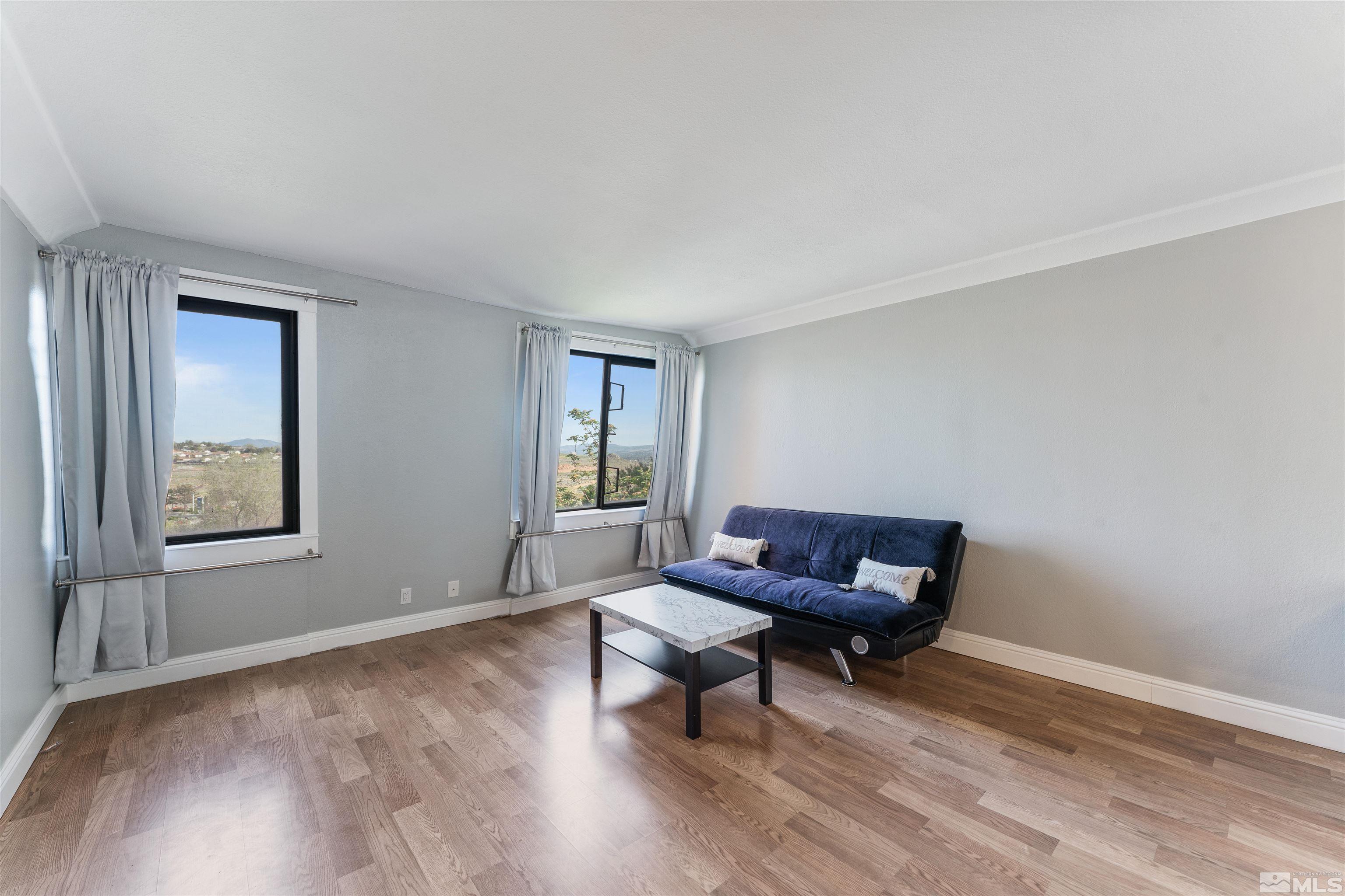 25 Vista Rafael Parkway Reno, NV 89503 - Photo 3 of 20 Photo 3