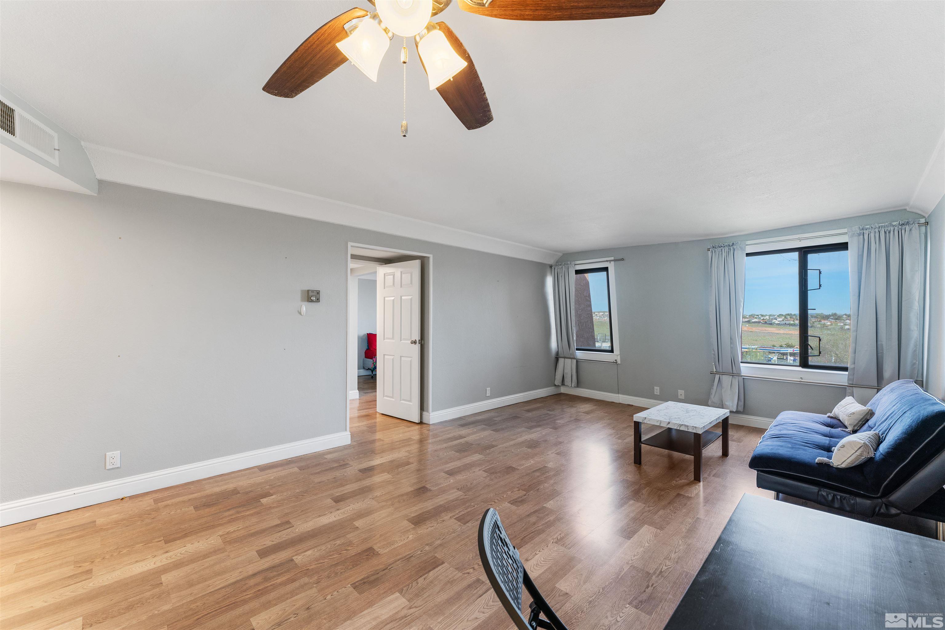 25 Vista Rafael Parkway Reno, NV 89503 - Photo 5 of 20 Photo 5