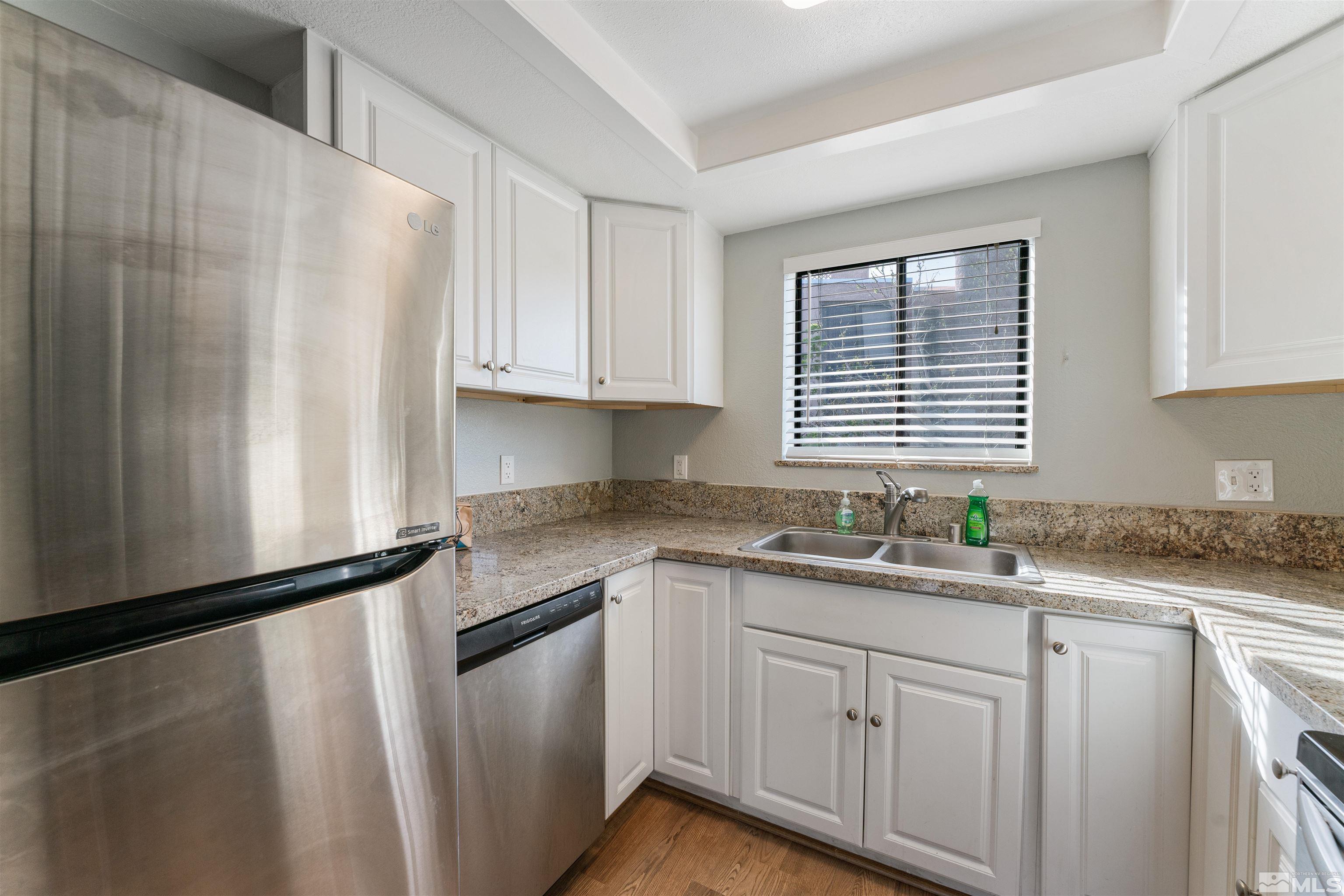 25 Vista Rafael Parkway Reno, NV 89503 - Photo 8 of 20 Photo 8