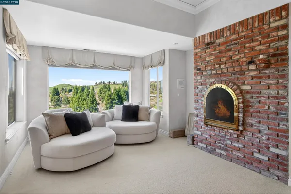 a house with swimming pool in front of it