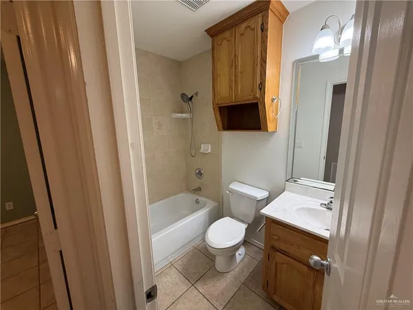 $1,600 | 3836 Frontier Drive, Edinburg, TX 78539