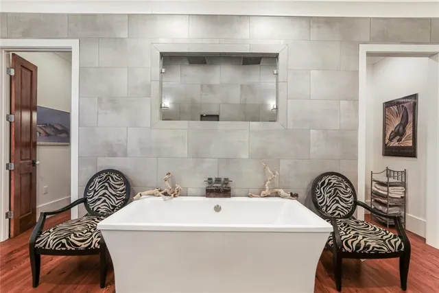 $3,000,000 | 115 Holly Street, Mandeville, LA 70448