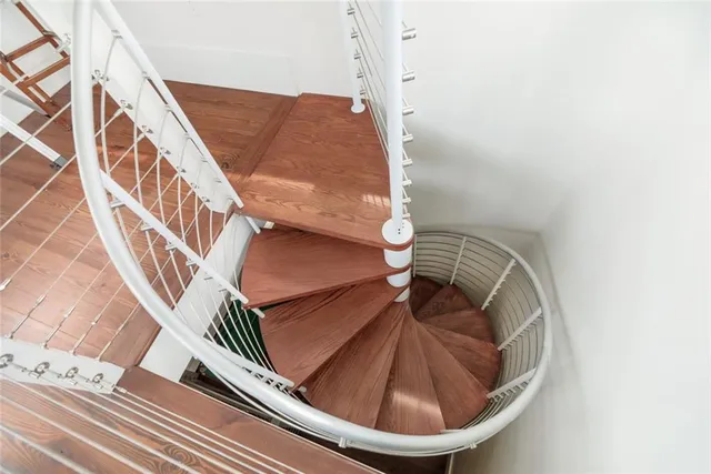 $3,000,000 | 115 Holly Street, Mandeville, LA 70448