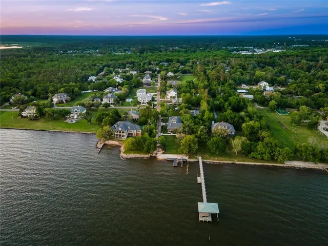 $3,000,000 | 115 Holly Street, Mandeville, LA 70448