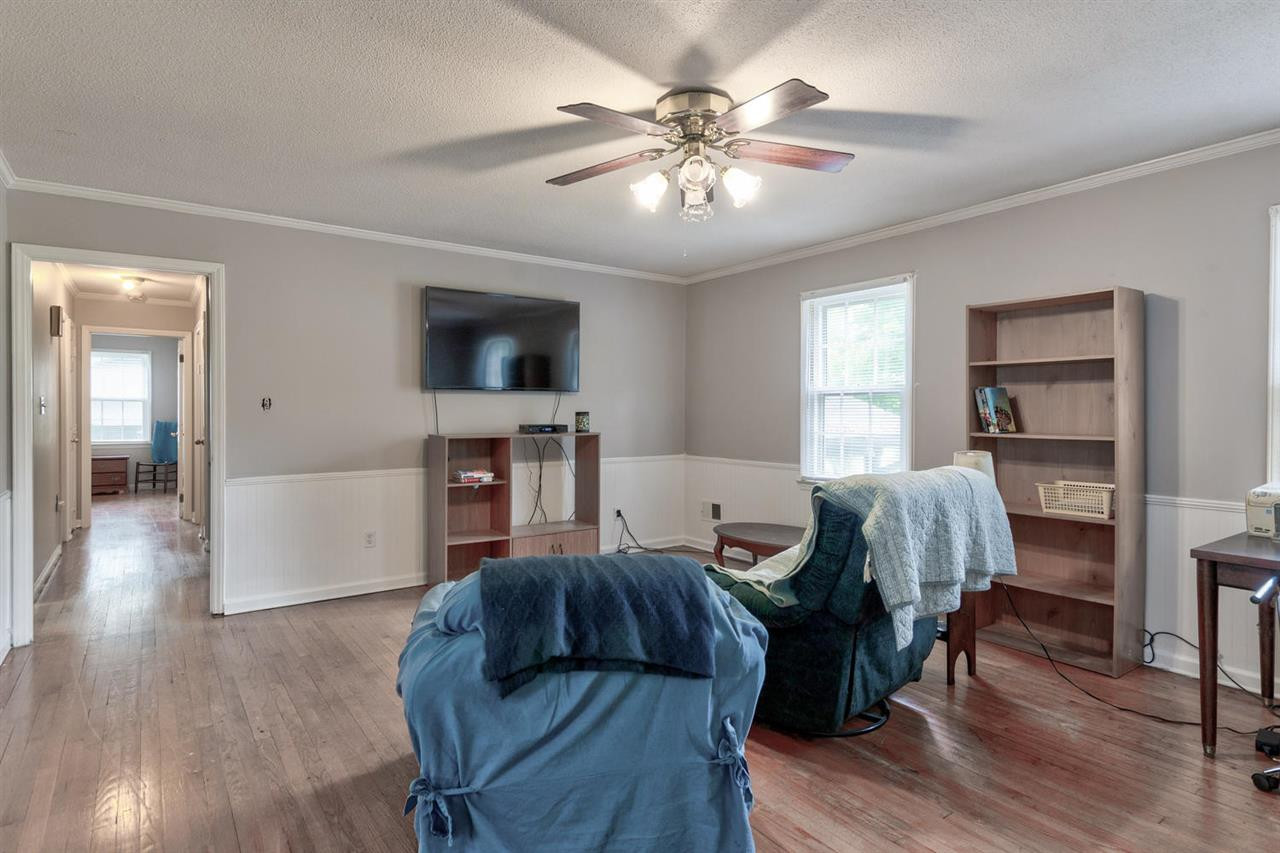 3006 Edgetone Drive Raleigh, NC 27604 - Photo 2 of 21 Living Room