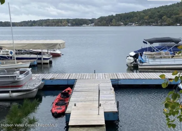 a view of roof with sitting area