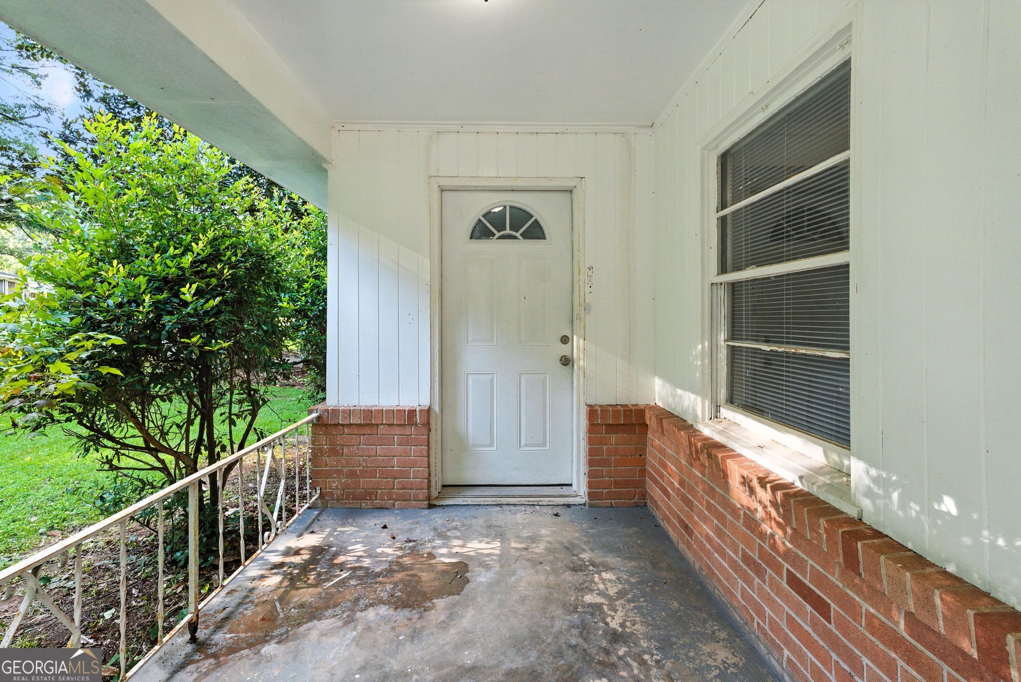 2370 Farley Street East Point, GA 30344 - Photo 5 of 35