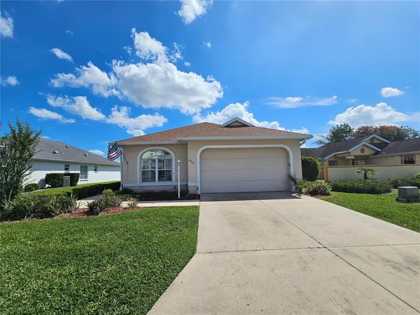 $2,300 | 17817 Southeast 115th Court, Summerfield, FL 34491
