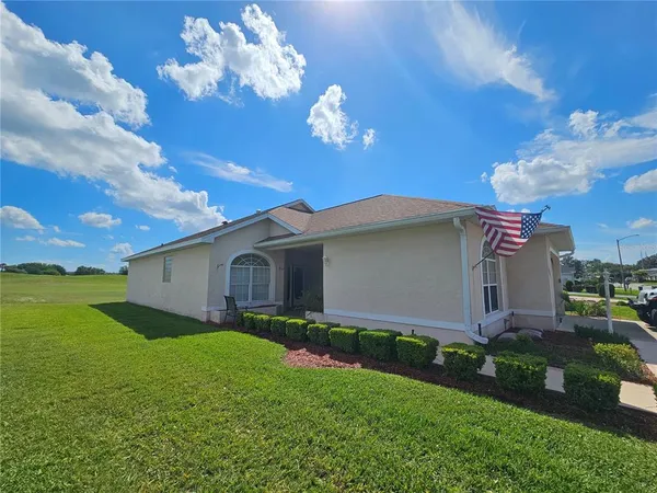 $2,300 | 17817 Southeast 115th Court, Summerfield, FL 34491